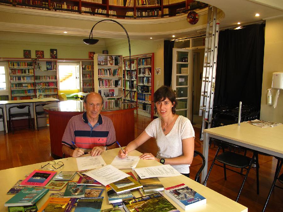 EMMOA compartirá su biblioteca con Elgeta