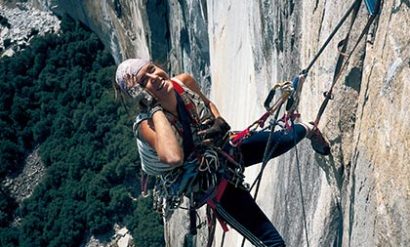 Miriam García escalando en Yosemite en 1987.